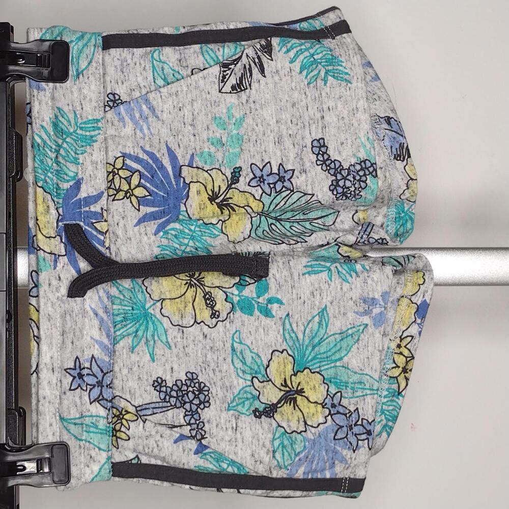 NWT American Eagle Girl's Gray Floral Shorts Size 10